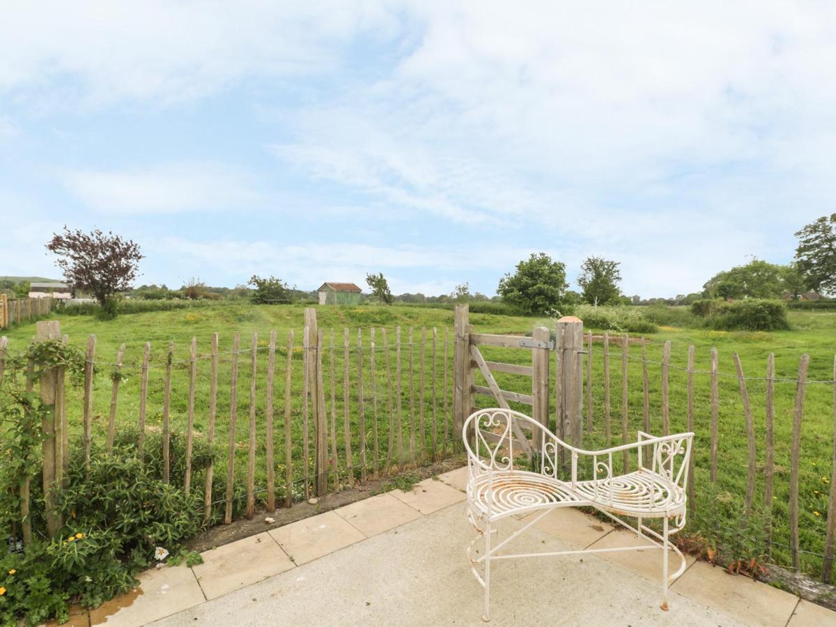 Little Willow Blandford Forum Exterior photo